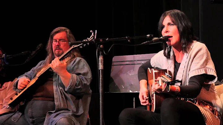 Whiskey and A Gun / Lisa Carver