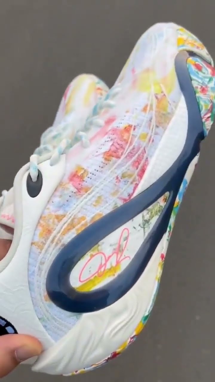 Li-Ning DLO 1 - Canvas - YouTube