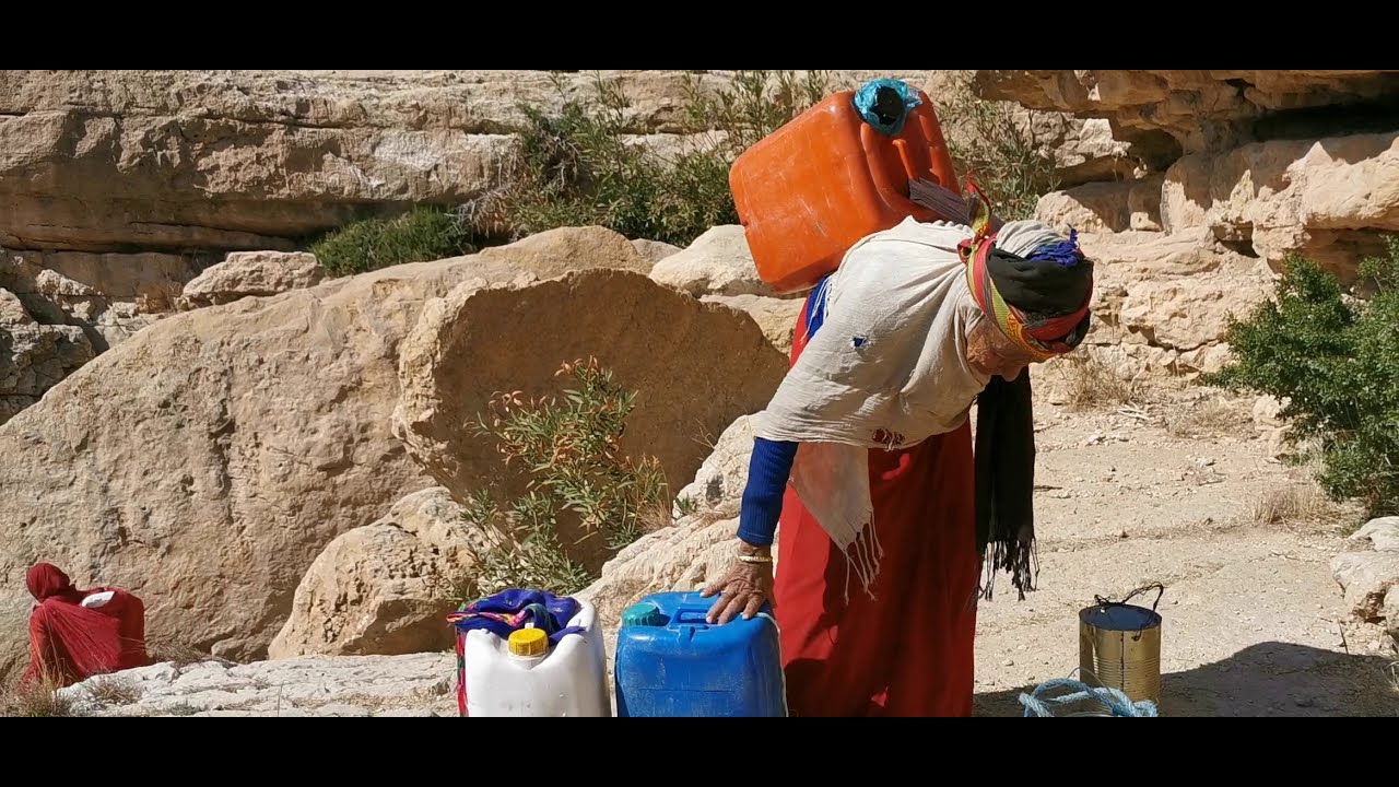 الكبارية حومة شعبية تشكو الفقر والتهميش وأهالي منطقة العيون عطاشة..وين ماشين