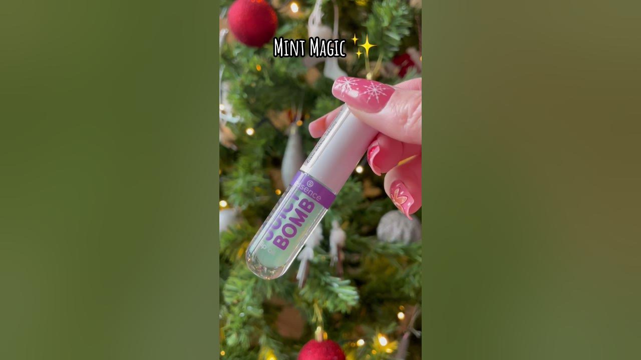 Juicy bomb lip oil 🫦✨ #essence#essencecosmetics #lipoil #lipgloss #makeup #jucybomb