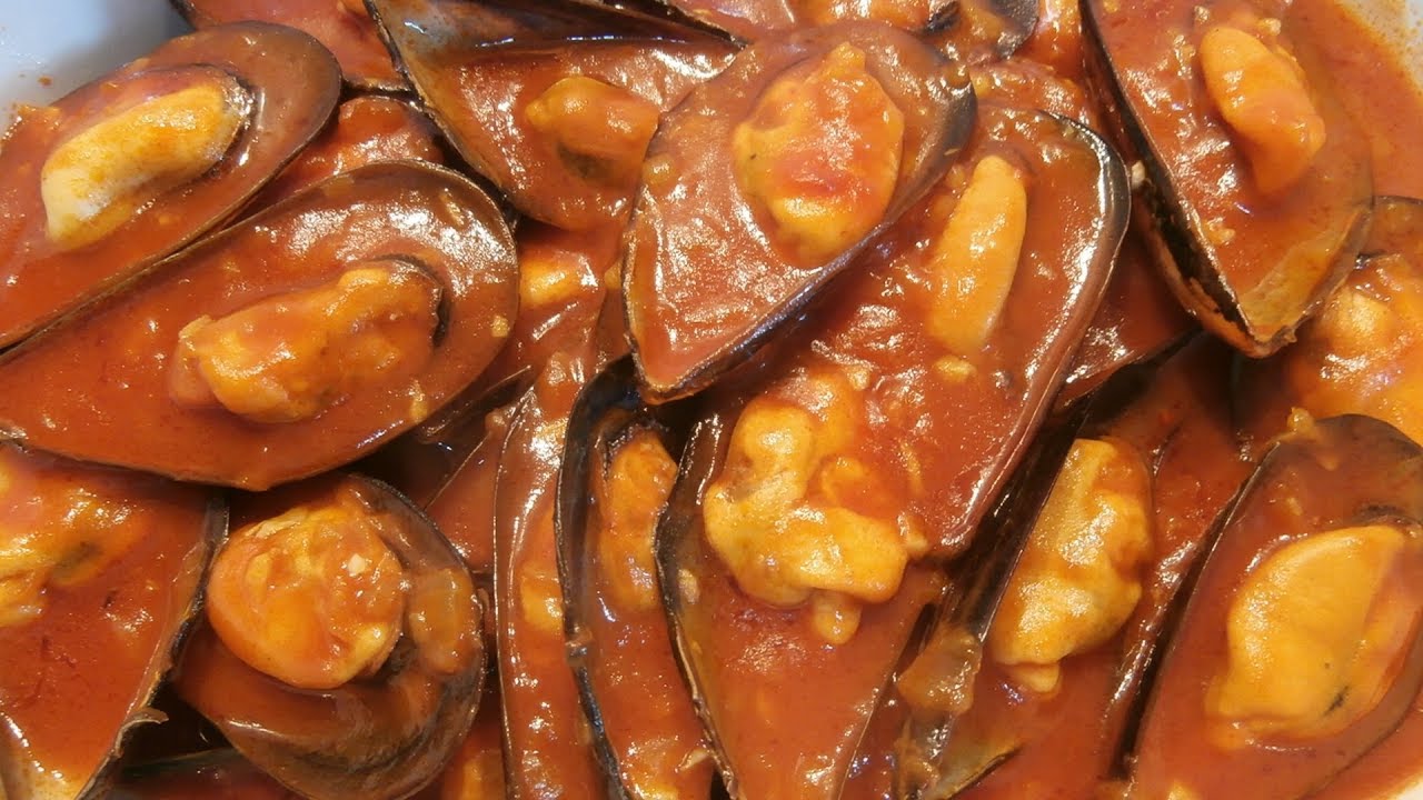 MEJILLONES EN SALSA