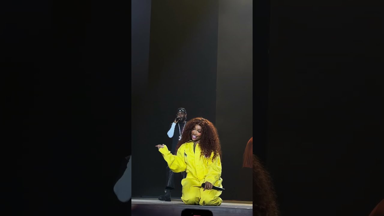 Kendrick Lamar & SZA performing "luther" live in England.
