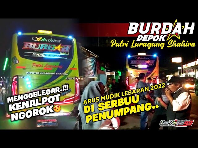 Yashirin kamera kompilyatsiyasi (videoni tomosha qilish) Xotinim bilan jinsiy aloqa paytida orgazm