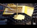 Honeycomb & Whipped Cream Egg Waffle 雞蛋仔 - Korean Street Food / Busan, K…