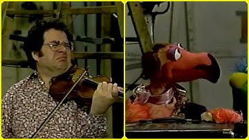 Itzhak Perlman & Placido Flamingo Perform Opera on Sesame Street (1986 Classic Episode)