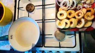 Печень с луком и яблоками Печень с луком и яблоками
