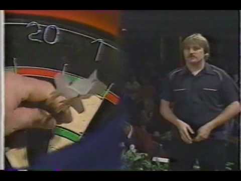 Bob Anderson vs Ronnie Baxter - 1988 Winmau Master...