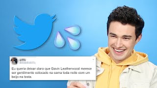 Gavin Leatherwood lê tuítes sedentos
