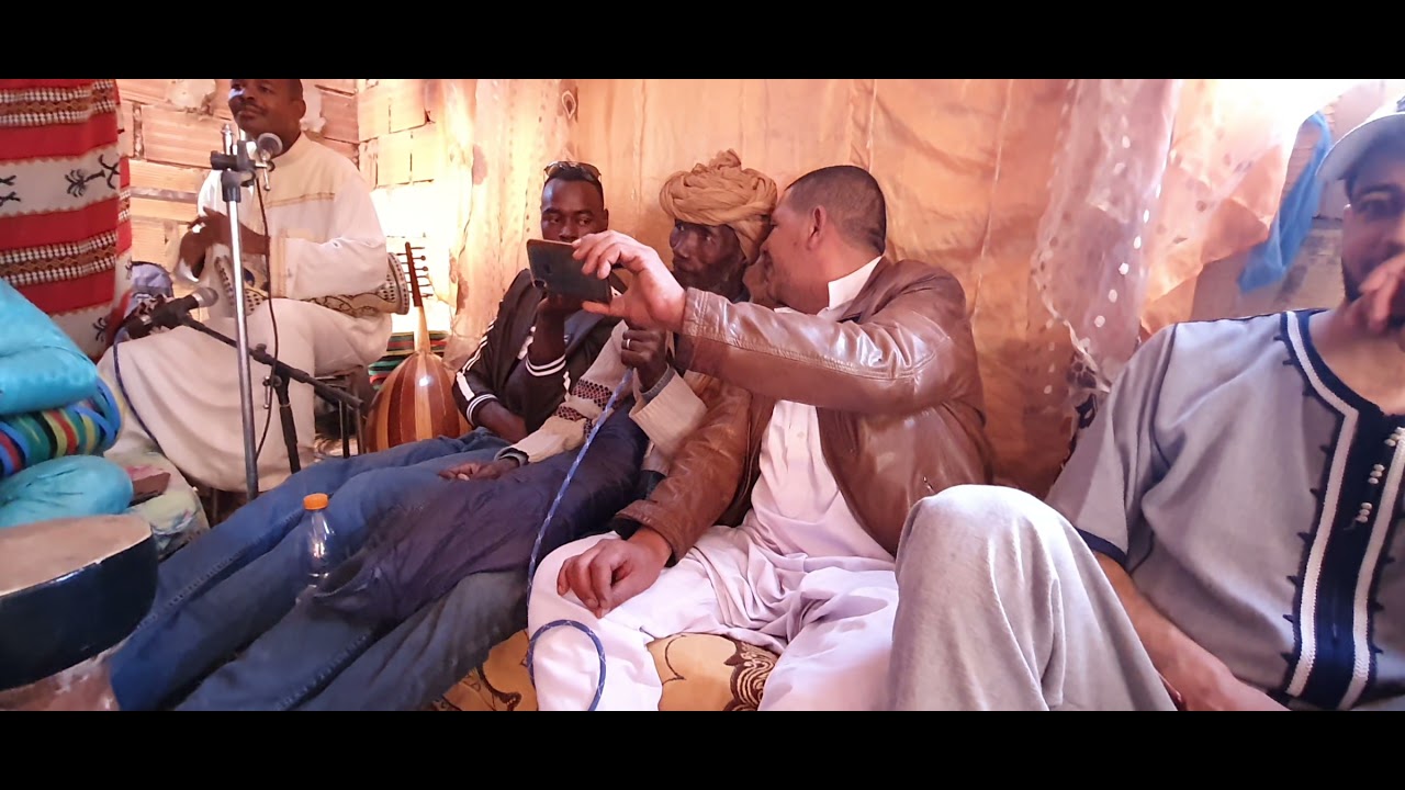 جلسة طربية  مع عملاق الفن صالح دقدوقة والفنانة  جوهرة الاهقار كوريم مولودة