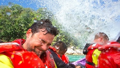 Niagara Falls USA Thrill Seeker Vignette