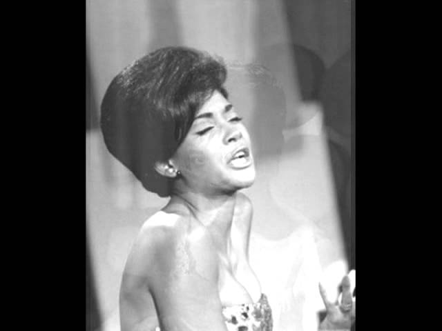 NANCY WILSON - CAN'T TAKE MY EYES OFF YOU