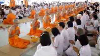 Novice Ordination at Wat Phra Dhammakaya, IDOP รุ่นที่ 11, 2556 BE