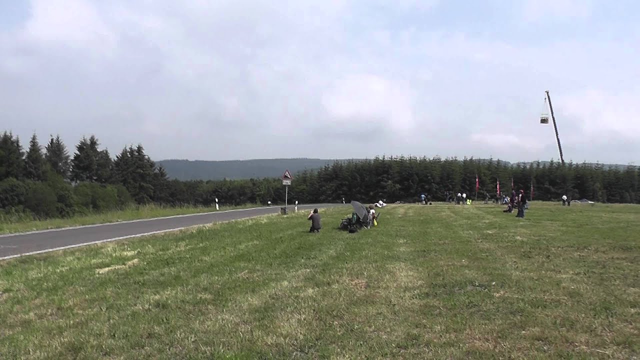 kleiner Abflug von  Milos Benes Bergrennen Trier 2011