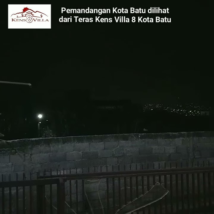 View Kens Villa 8 Kota Batu di malam hari
