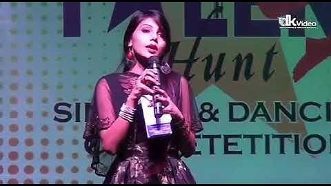 Anchor neha Shrivastava