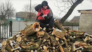 За три дні з донькою 15 тисяч на дровах, зробили машину...