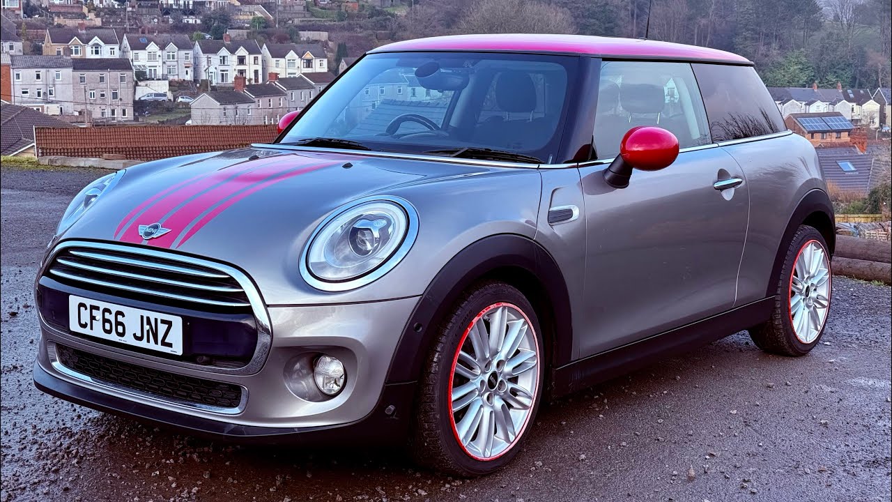 2016 Mini Cooper F56 1.5 Cooper with Chilli pack melting silver with ...
