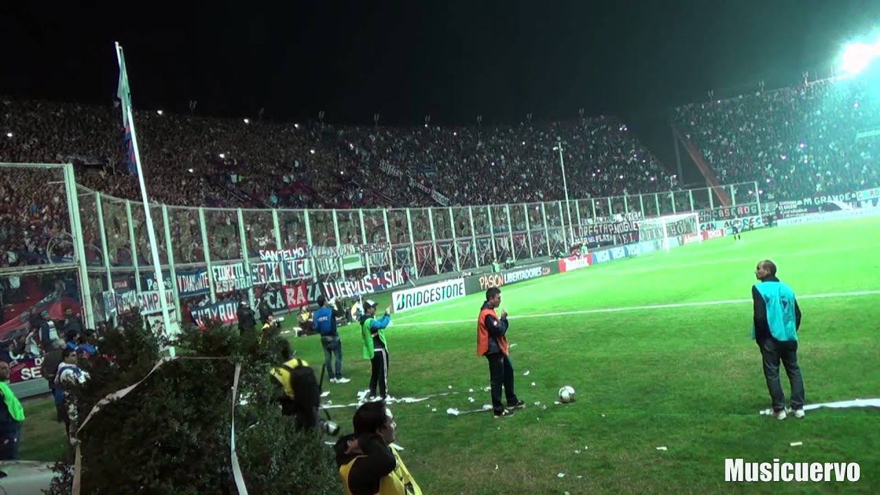 Felipe Jonatan reclama da arbitragem: 'Se não fossem esses doentes,  estaríamos na Libertadores