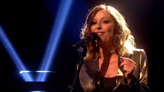 Bananarama - Cruel Summer (1984) Live on Graham Norton 2017 HD