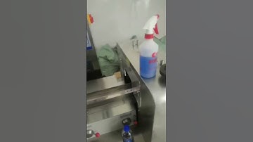 Card friction feeder integrated into horizontal packing machine for playing cards packing testing