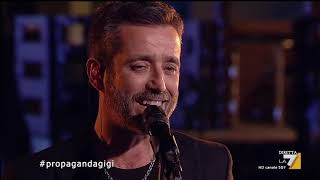 Video thumbnail of "Daniele Silvestri - Testardo, dedicata a zio Gigi"