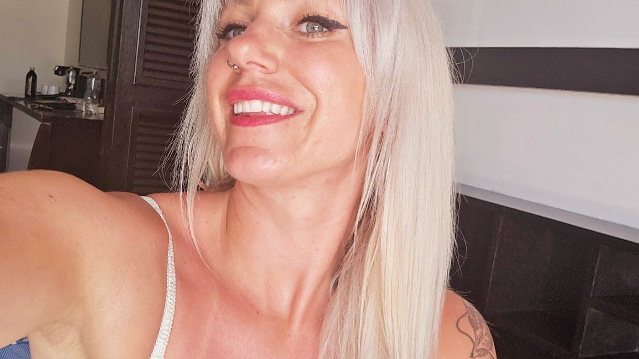 Someone with cold eyes.