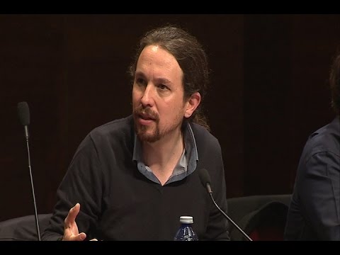 Pablo Iglesias critica a Álvaro Carvajal, periodista de El Mundo