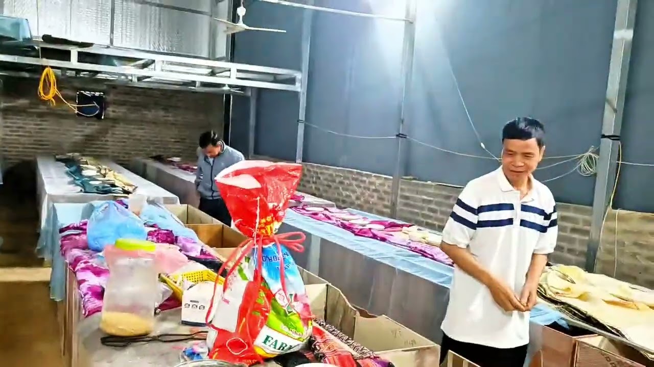 Hoa lá lên sốp cộp thăm phan hâm mộ, nhà bác nuôi nhìu dúi lắm 