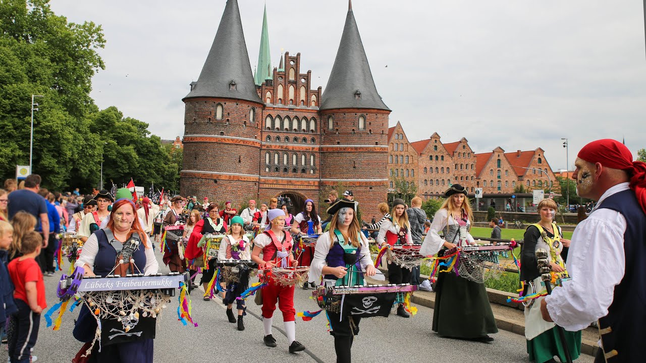Lübecks Freibeutermukke beim 168. Volksfestzug Lübeck 2016