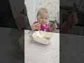 Завтрак с Лерой😊😊😊 #мама #малыш #shots #дети 👶👶🍼