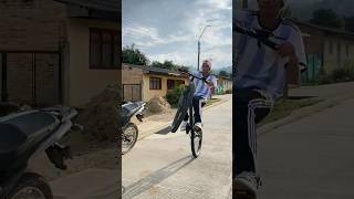 La Bicicleta 🥳 suscríbete a nuestro canal 🙏 #humor #comedia