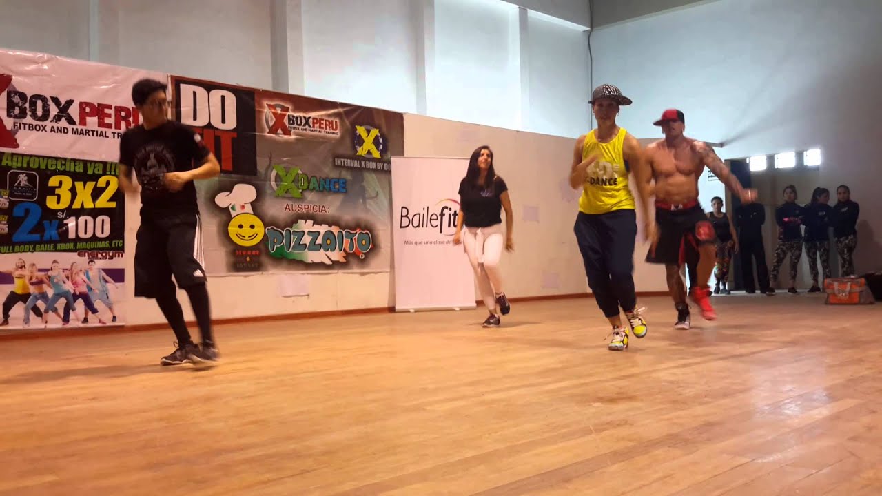 X-DANCE (VANESSA FERRO) Cusco fitness day
