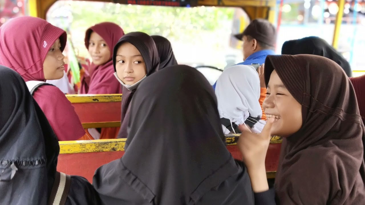 Moment bersama siswa-siswi kelas 4 C MI Al Mujahidin 2021/2022