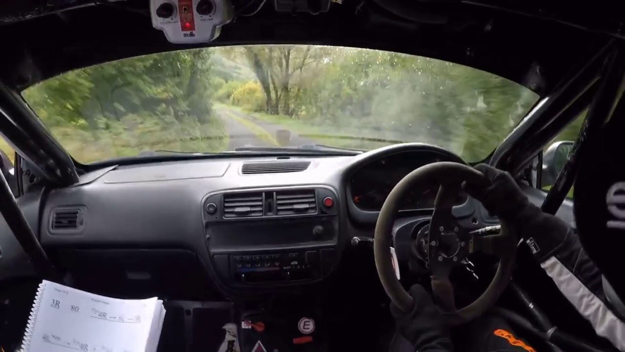 Simon Duggan/Eamon Hayes. Near miss. Fuhiry. Cork 20 Rally 2018.