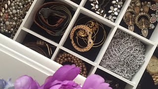 DIY Customized Jewelry Drawer Organizer | Declutter + Organize Your Accessories | Nia Nicole I N S T A + P I N T E R E S T || 