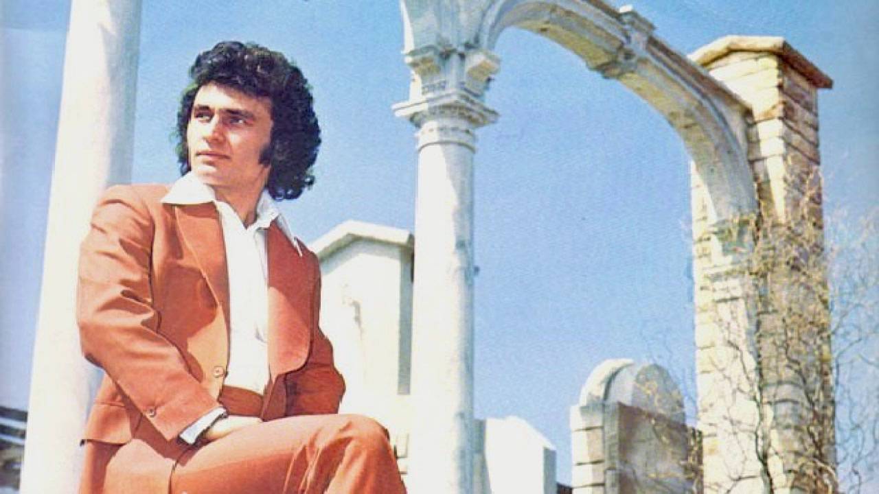 Hayri Şahin - Derdimden anlayan yok, Ben küskünüm feleğe, Kimler unutmadı ki