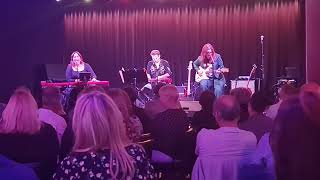 Kate Ceberano - Bedroom Eyes. Live in Feb 2022