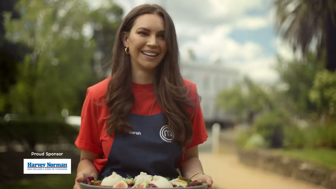 MasterChef Australia: Fans & Faves | Sunday to Wednesday | TVNZ 2 - An advert for for the TV show MasterChef Australia: Fans & Faves.