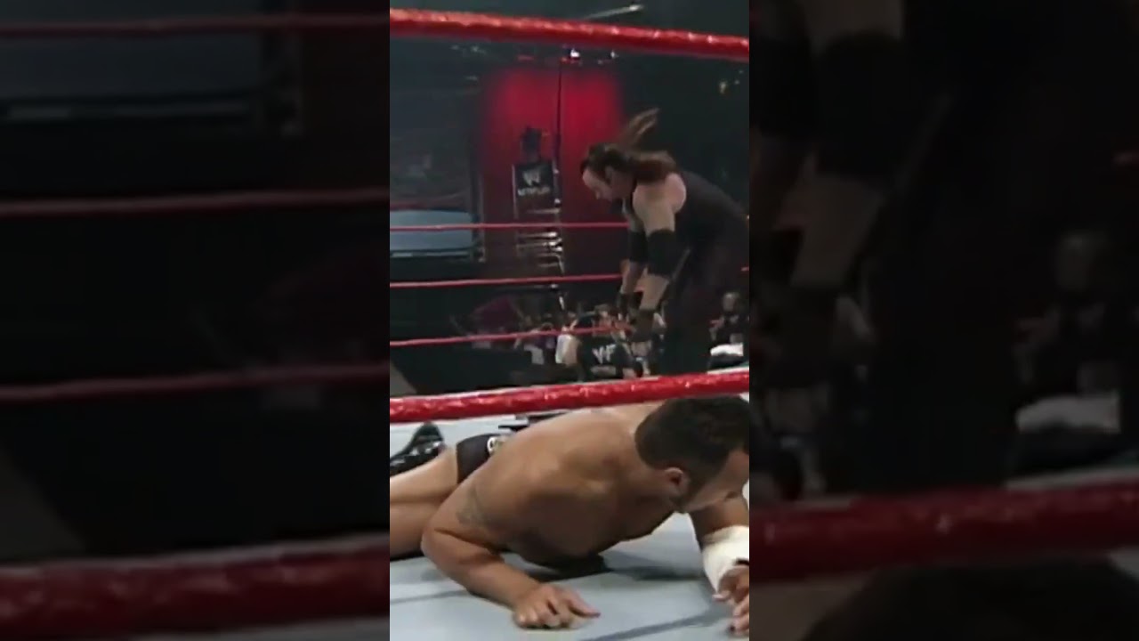 Regardez Undertaker Hits The Rock With A Tombstone!!! #undertaker #therock #wwe #wwf sur YouTube Regardez Undertaker Hits The Rock With A Tombstone!!! #undertaker #therock #wwe #wwf sur YouTube