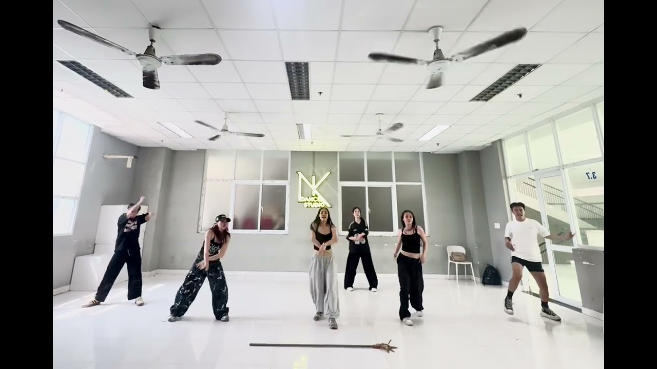 Opening power dance - Shell Viet Nam - Nk danceteam ( practise version)