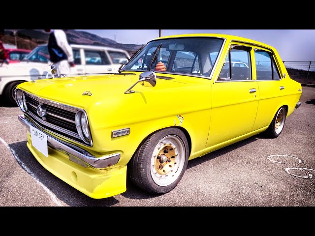 当時物日産210サニーエクセレント　純正ウィンカー　2個セット 当時物日産210サニーエクセレント 純正ウィンカー 2個セット