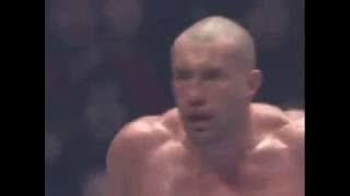 Semmy Schilt vs Jérôme Le Banner (K-1 World GP 2007 Final Semi Finals)