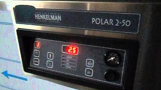 Работа вакуумного упаковщика Henkelman POLAR 2-50