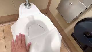 The Correct Way to Use a Toilet Seat Cover! screenshot 5