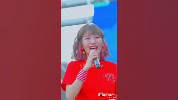 شكل Ji Young هون بجنن حتى الاغنية بتجنن اسم الاغنيةsome 