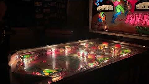 Williams Funfest Pinball Gameplay