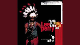 Lee Perry - I Am a Psychiatrist