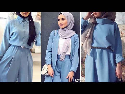 كوني كالسماء باللون الأزرق سماوي