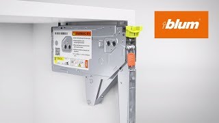 How to assemble the AVENTOS HK top for stay lift systems | Blum screenshot 5