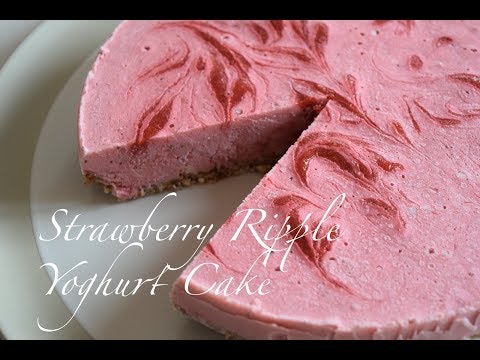 Strawberry Ripple Yoghurt Cake | Sundaebake